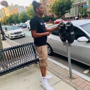 Meet your Posher, Gregory